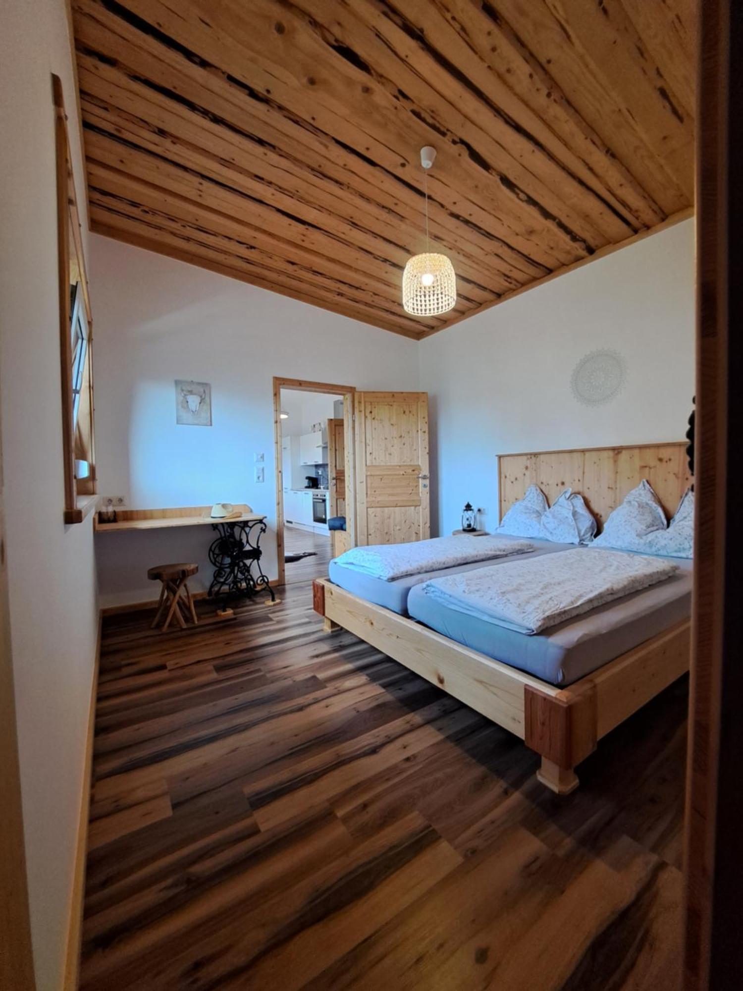 Erlebnisbauernhof Gutschi Ranch Kamp Pokoj fotografie