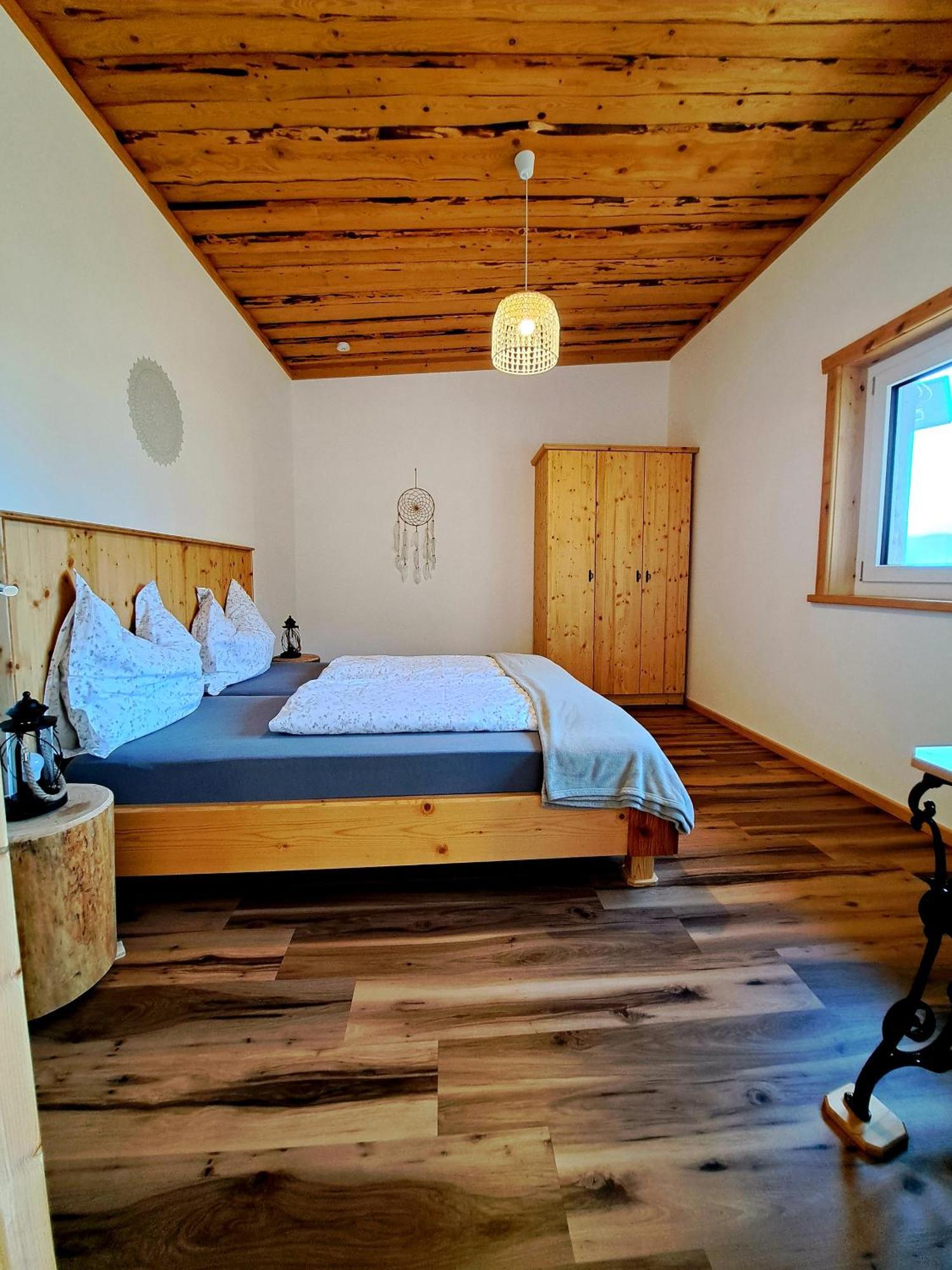 Apartmán Erlebnisbauernhof Gutschi Ranch Kamp Pokoj fotografie